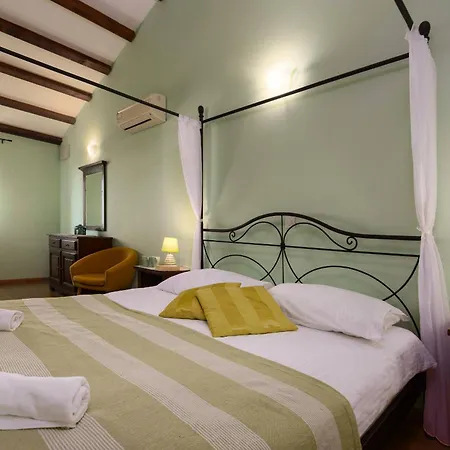 Eco Baldasi Villa *